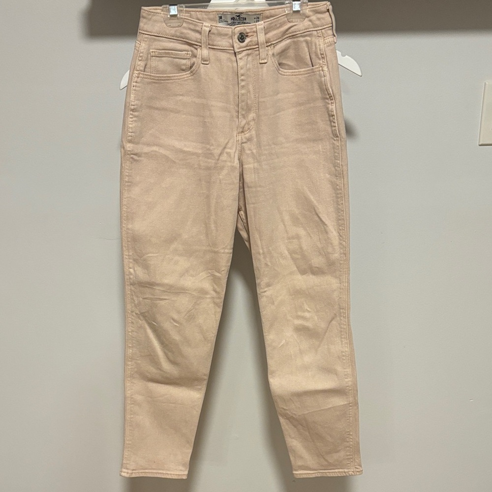 Hollister Curvy High-Rise Mom Jeans.